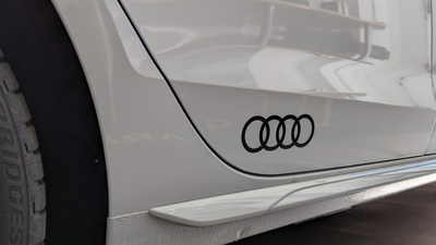 Audi 8W0064317D Dekorfolie Ringe Logo Emblem Sticker Aufkleber