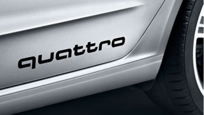 Schriftzug Audi quattro, Aufkleber weiß > Tradition Shop