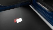 Audi_A5_B10_FU_Limousine_Avant_4M0947415H_4M0947416H_Logo_Projektor_tuer6