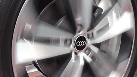 Audi_dynamische_Nabenkappen_4M8071006A