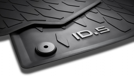 VW_Volkswagen_ID5_Allwetter_Gummi_Fußmatte_3